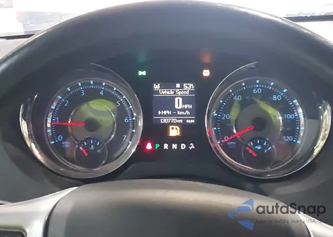 2013 Chrysler Town & Country Touring из США, поврежденный, VIN 2C4RC1BG3DR713260